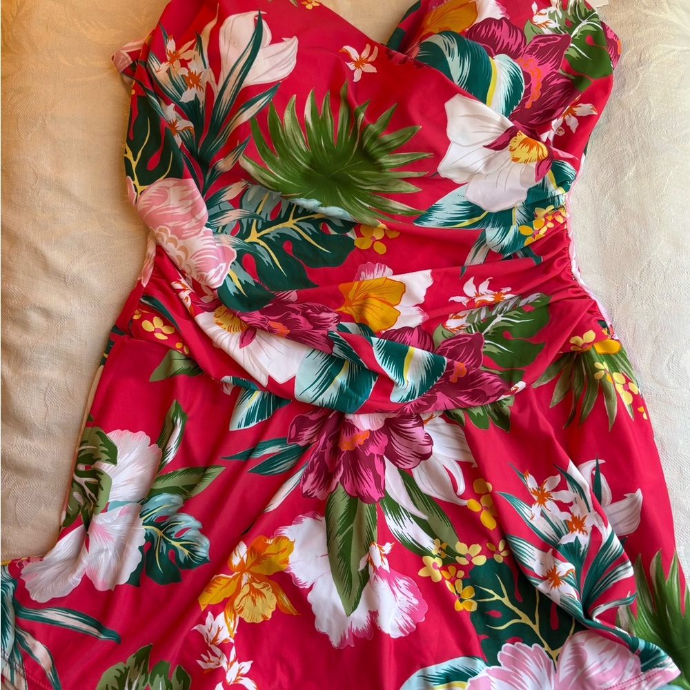 Jantzen Pink Tropical Floral Swimdress - Picture 4 of 11